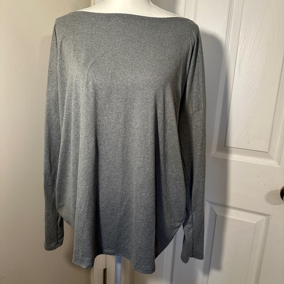 NWT Fashion Nova top. - Picture 1 of 8
